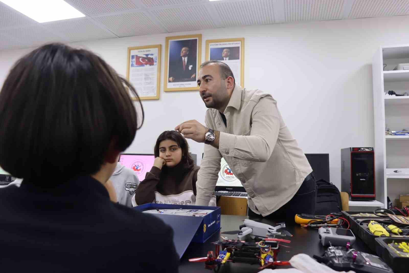 gokyuzunun gelecekleri goktimde yetisiyor 4 JmrdEIds