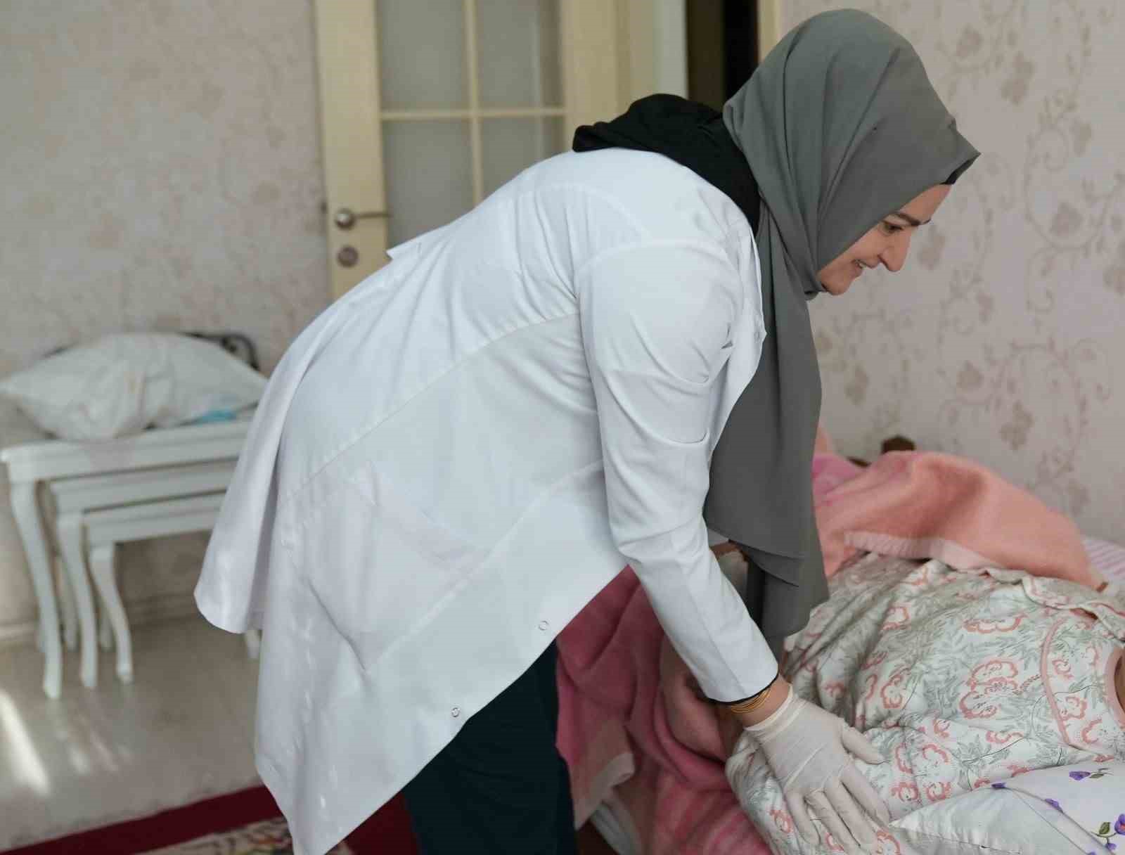 golbasi belediyesi bakima muhtac vatandaslarin yaninda olmaya devam ediyor 0 pVAlKZr4