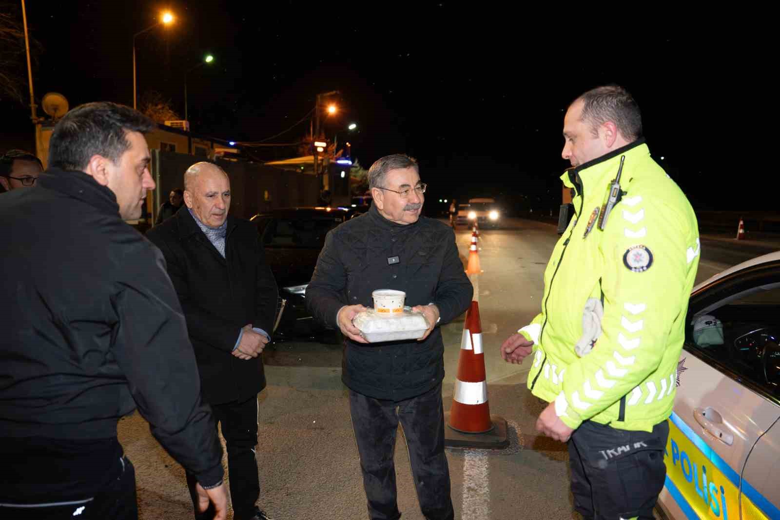 golbasi belediyesinden vatandaslara sahurluk ikrami 3