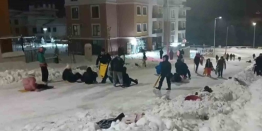 golbasi-ilcesinde-vatandaslarin-kar-keyfi-i7dDcKe3.jpg
