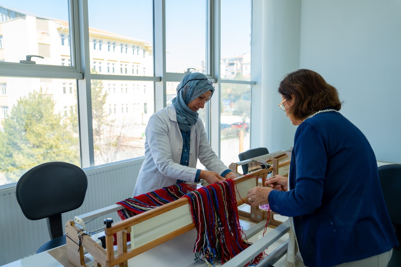 golbasinda atiklar sanata donusuyor 2 ag1FFf3G