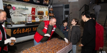 golbasinda-kadir-gecesinde-dualar-semaya-yukseldi-xWcTLk7m.jpg