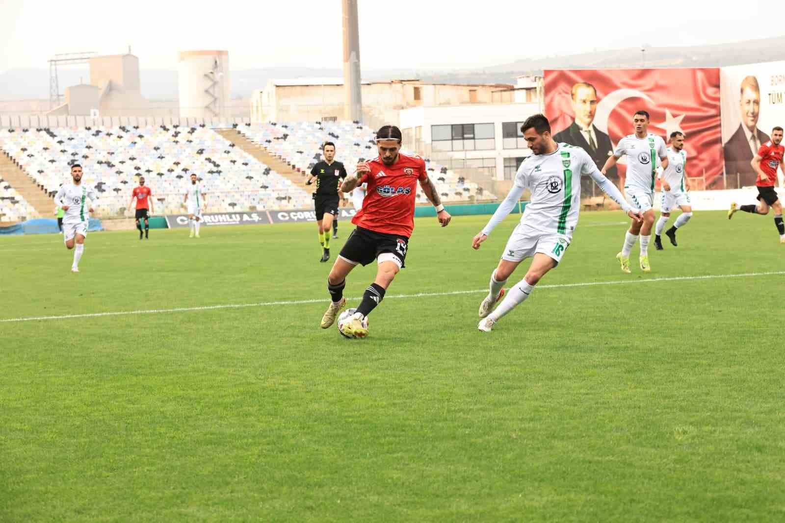 golcukspor 5 yil aradan sonra 3 tff lige yukseldi 9 unmnwN5O