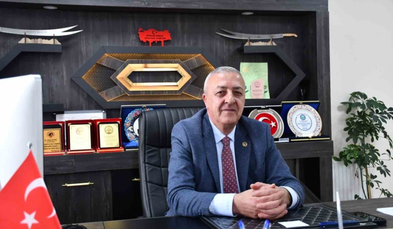 gole-belediye-baskani-budak-ozgur-ozel-esime-esiniz-dik-durmadi-ben-sizi-milletvekili-adayi-u8gWQx7E.jpg