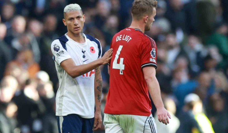 goller-son-dakikalarda-geldi-tottenham-ile-manchester-united-berabere-kaldi-4Jjt6EwL.jpg