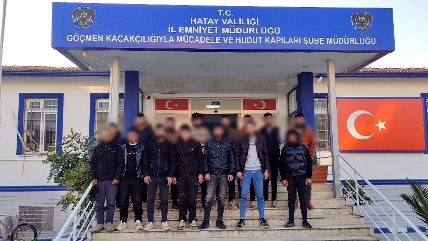 Gönüllü olarak ülkesine dönen Suriye’li kaçak yolla Türkiye’ye girerken yakalandı 9 gonullu olarak ulkesine donen suriyeli kacak yolla turkiyeye girerken yakalandi 5 FCvHCHkt