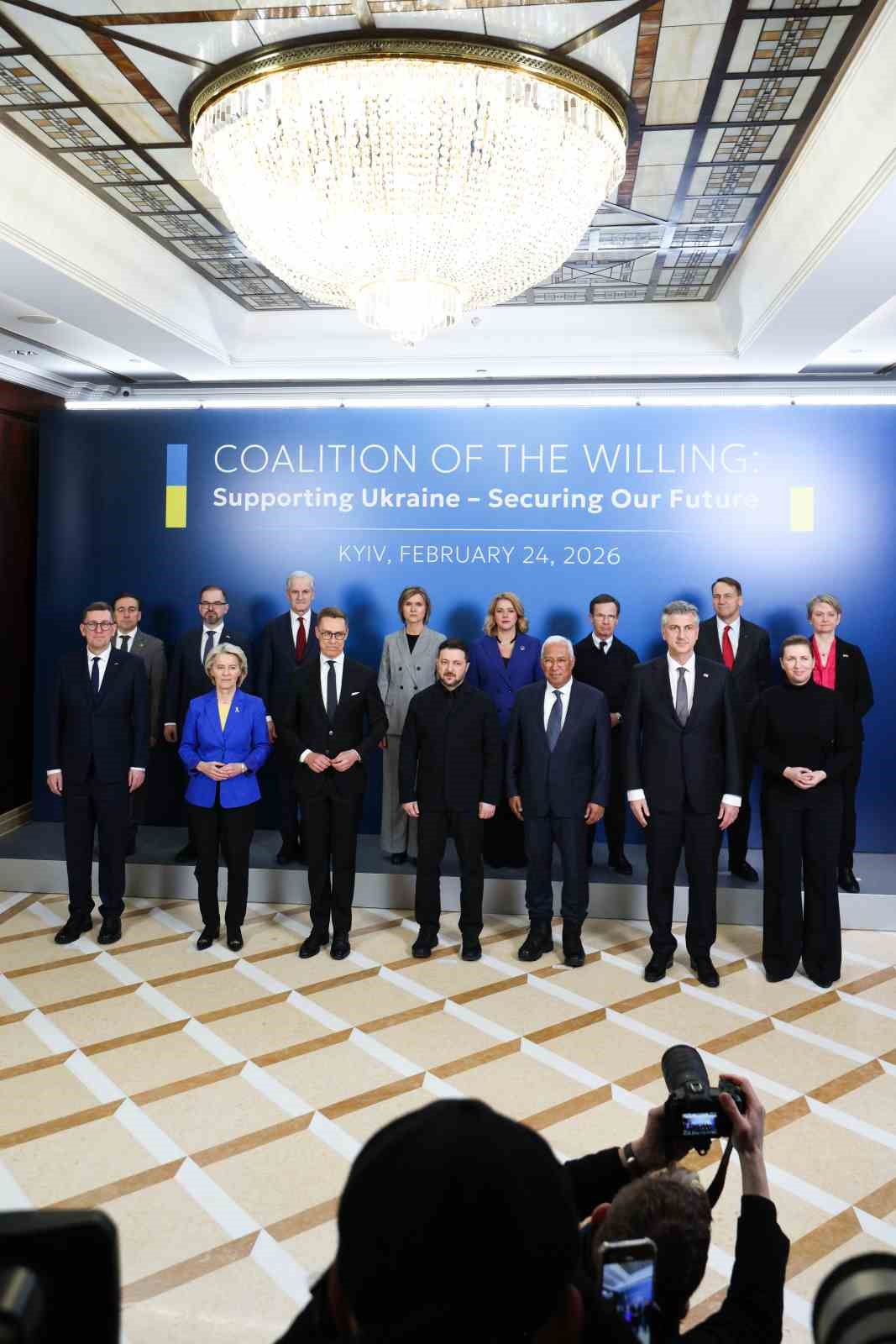 gonulluler koalisyonundan ukraynaya destek icin cevrim ici liderler zirvesi 10 bKPPmDqm