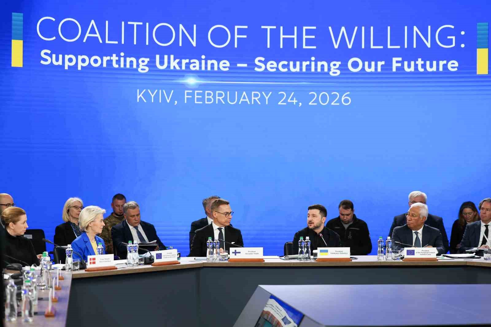 gonulluler koalisyonundan ukraynaya destek icin cevrim ici liderler zirvesi 4 QibgZKOP