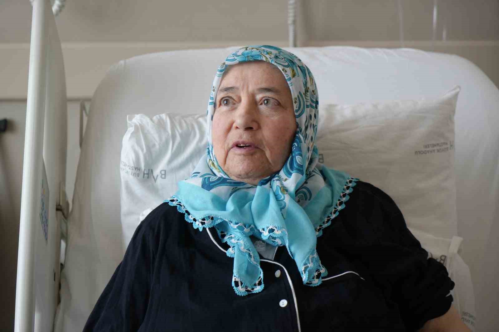 gorenler kilo aldi sandi karnindan 30 santim uzunlugunda 105 kiloluk kitle cikti 2 d3i7UDzz