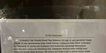 gorevden-alinan-ilce-baskani-kontrati-kendi-uzerine-yapmis-U1ekvvqA.jpg