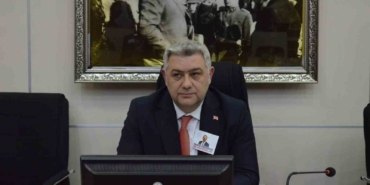 gorevden-uzaklastirilan-tanju-ozcanin-yerine-yeni-baskanvekili-secildi-wBdIxrps.jpg