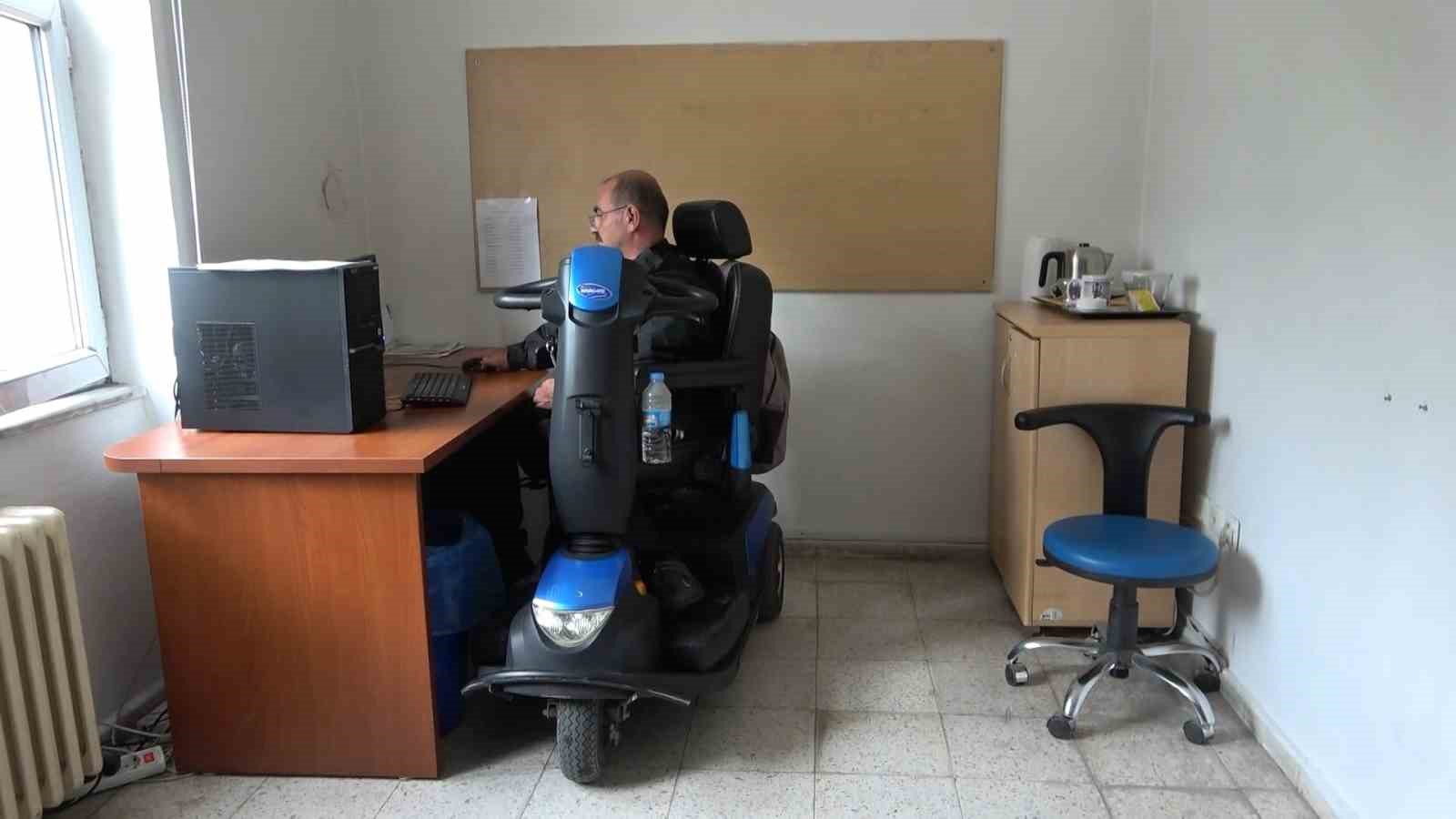 gorme engelli santral memuru hafizasiyla hayran birakiyor bin 500 numarayi ezbere biliyor 4 teSVvM23