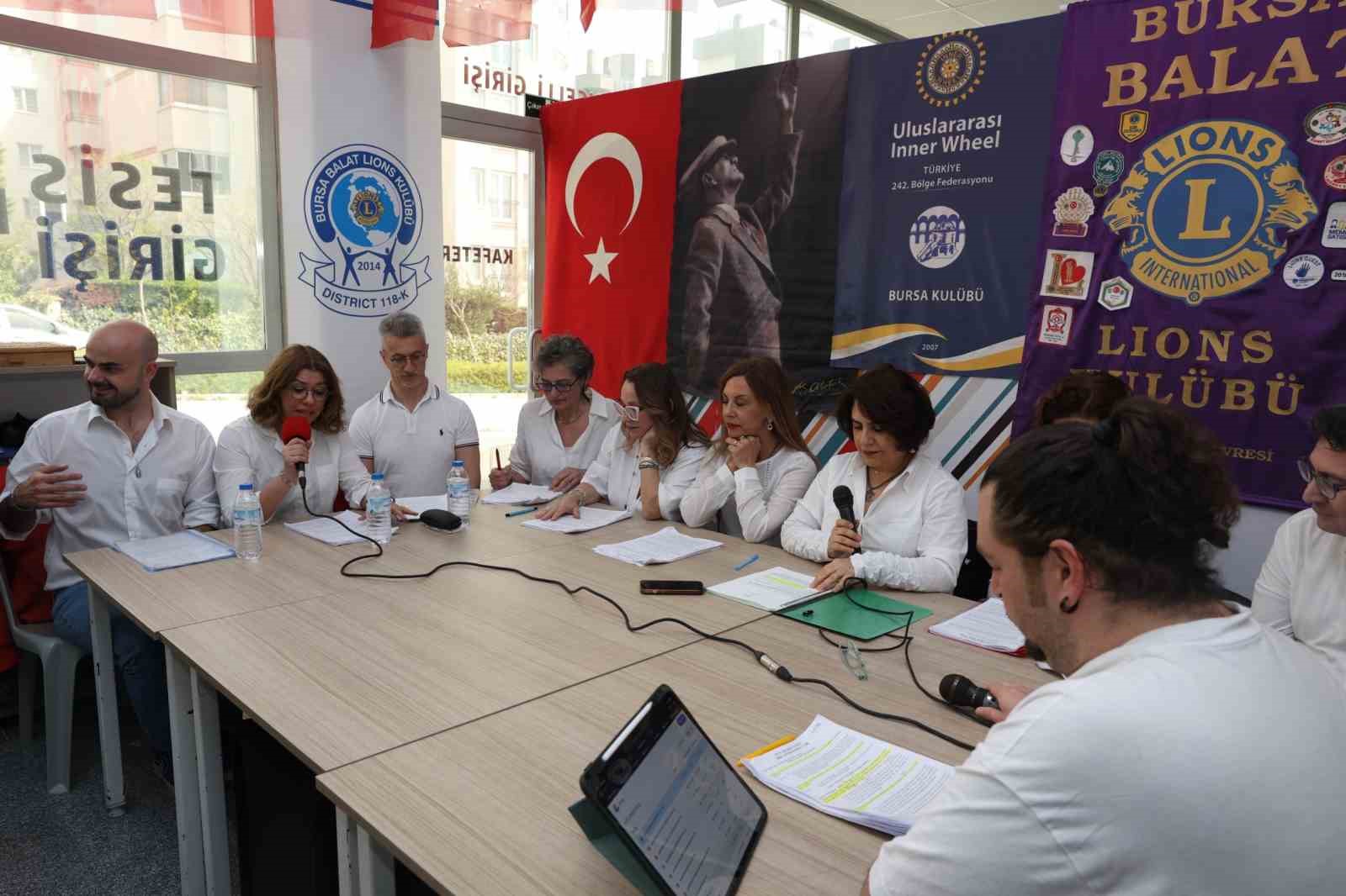 gorme engelli sporcular icin canli radyo tiyatrosu sahnelendi 1