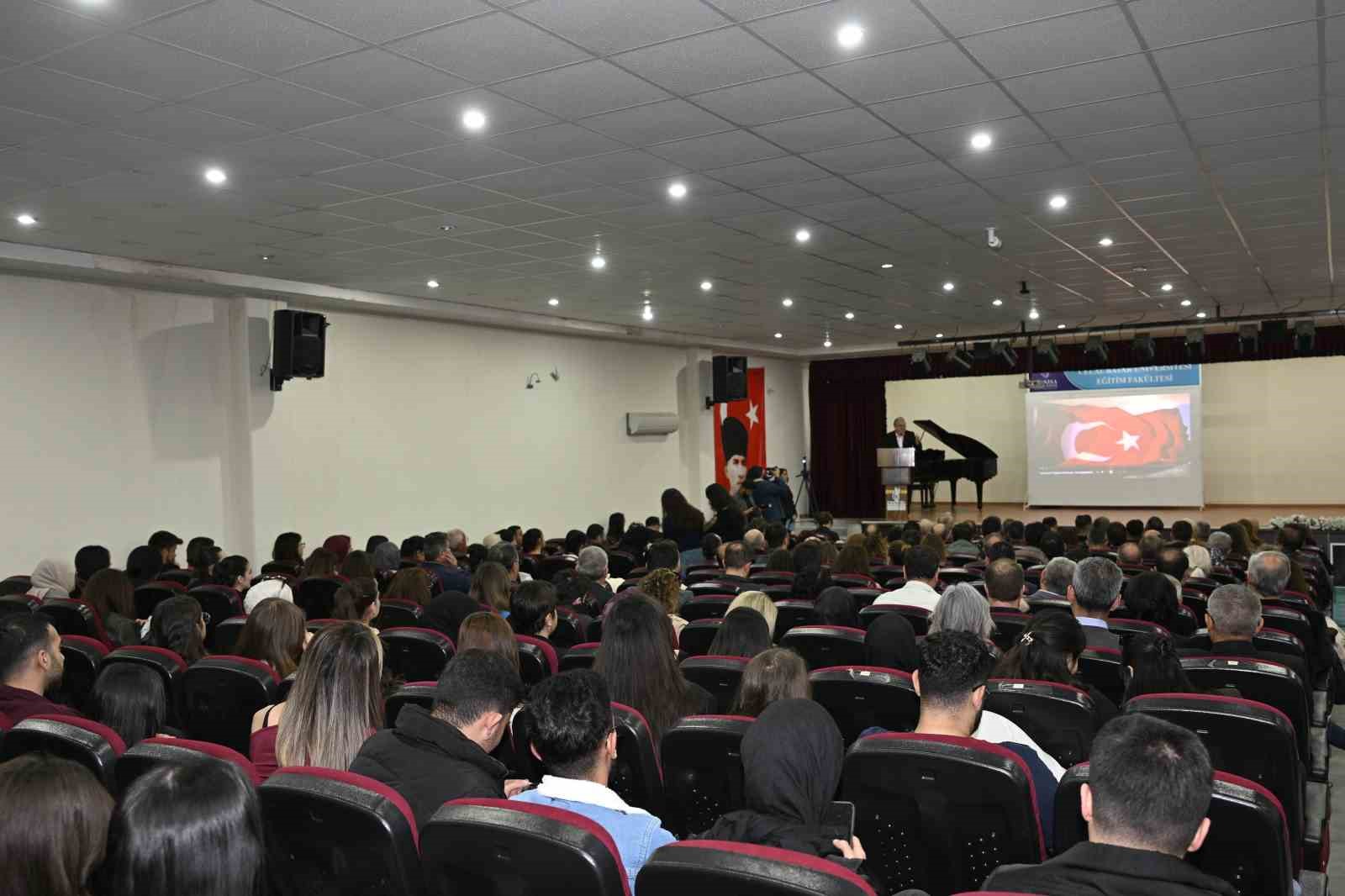 gormeyi cok istedigi eseri onun adiyla acildi 4 nTK2G1qK