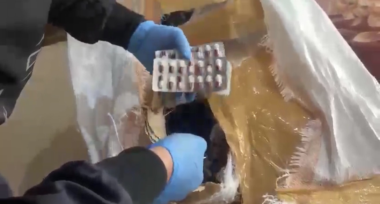 goz kulak olacaklari evi uyusturucu deposuna cevirdiler 5 bvzYOH5M