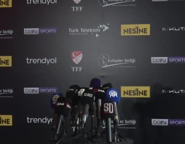 gozde-atasoy-sonunda-trabzonsporun-sampiyon-oldugu-bir-sezon-olsun-9mBjFH8F.jpg