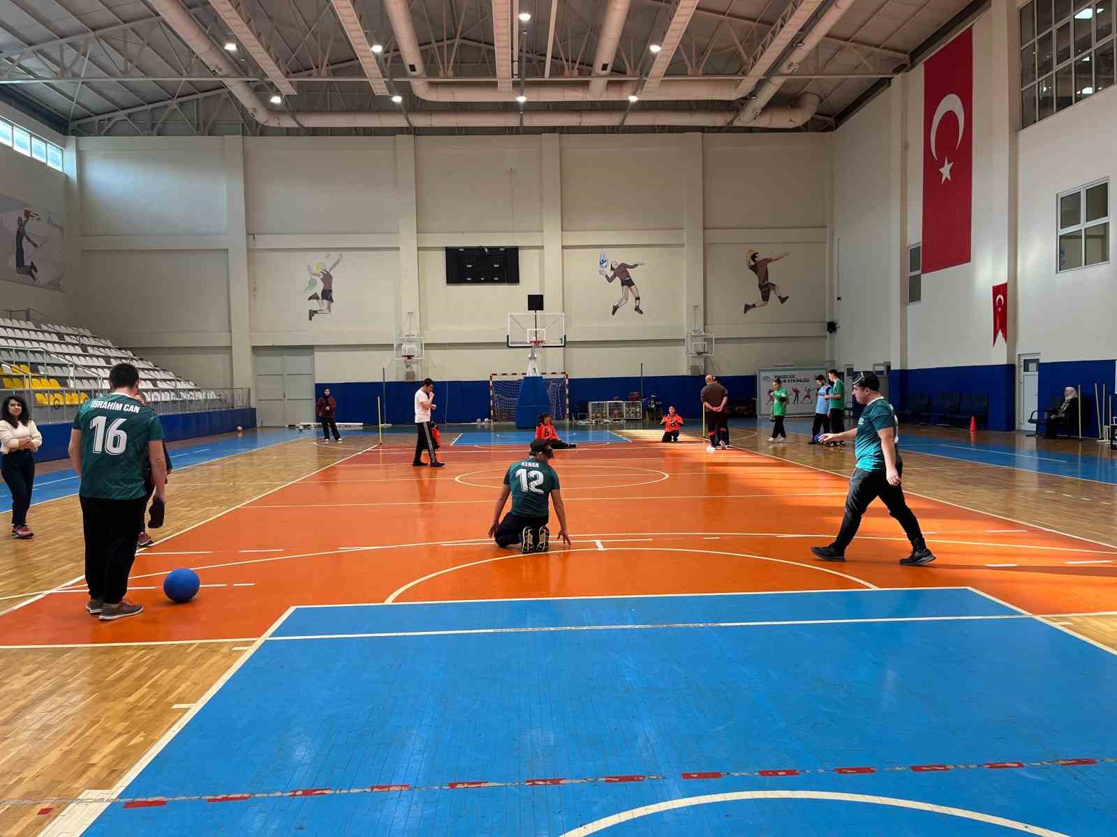 gozler kapali 12 dakikalik macin kazanani empati oldu 0 6RtrYKZ3