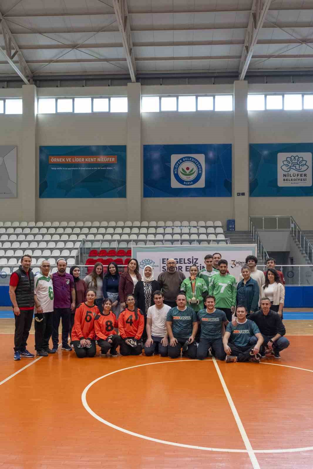 gozler kapali 12 dakikalik macin kazanani empati oldu 4 4yW3Afcb