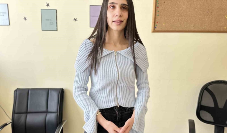 gozleri-gormuyor-ama-yuregi-isil-isil-OMJmiRJj.jpg