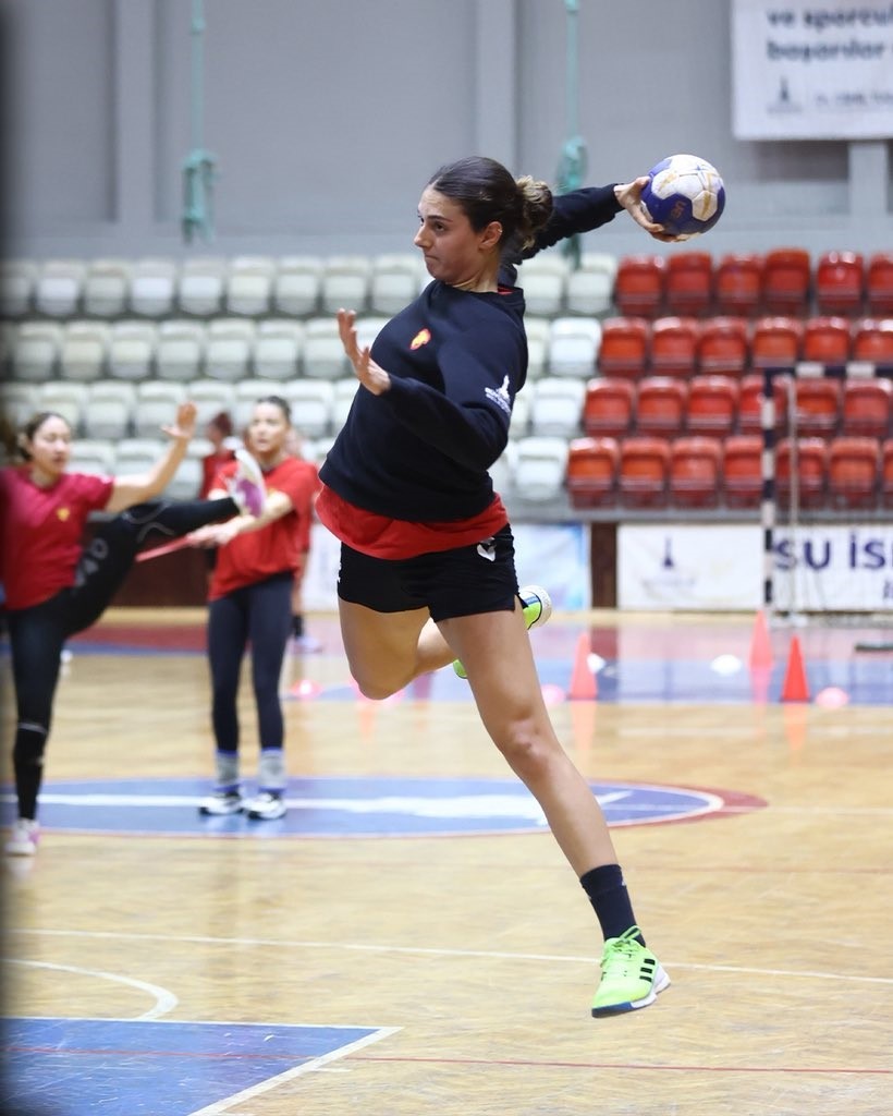 goztepe 100 yilinda olimpik branslarda basaridan basariya imza atti 6 m51a1NWR