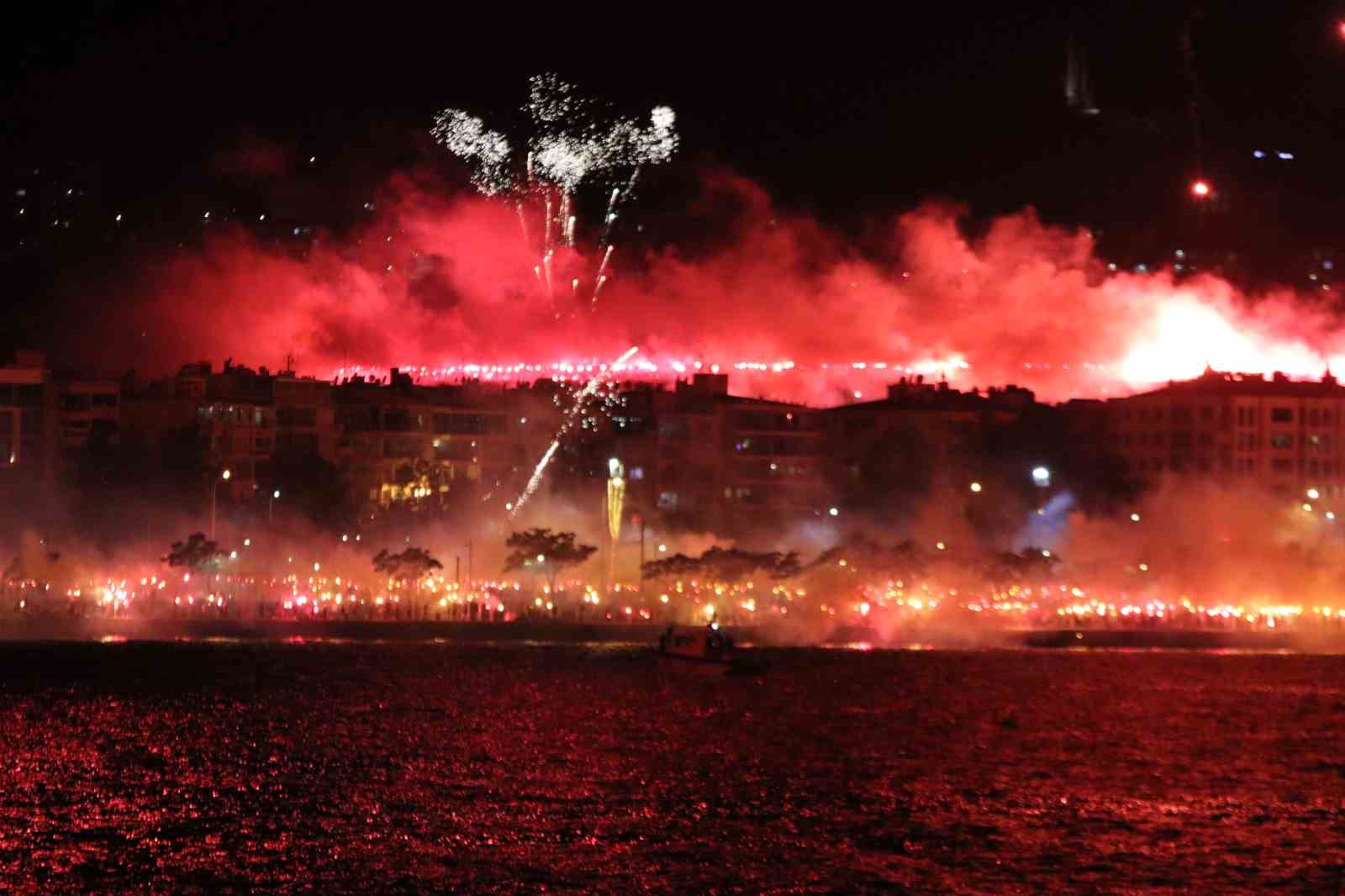 Göztepe, 101. yaşını kutladı 4 goztepe 101 yasini kutladi 0 6buQCJwr