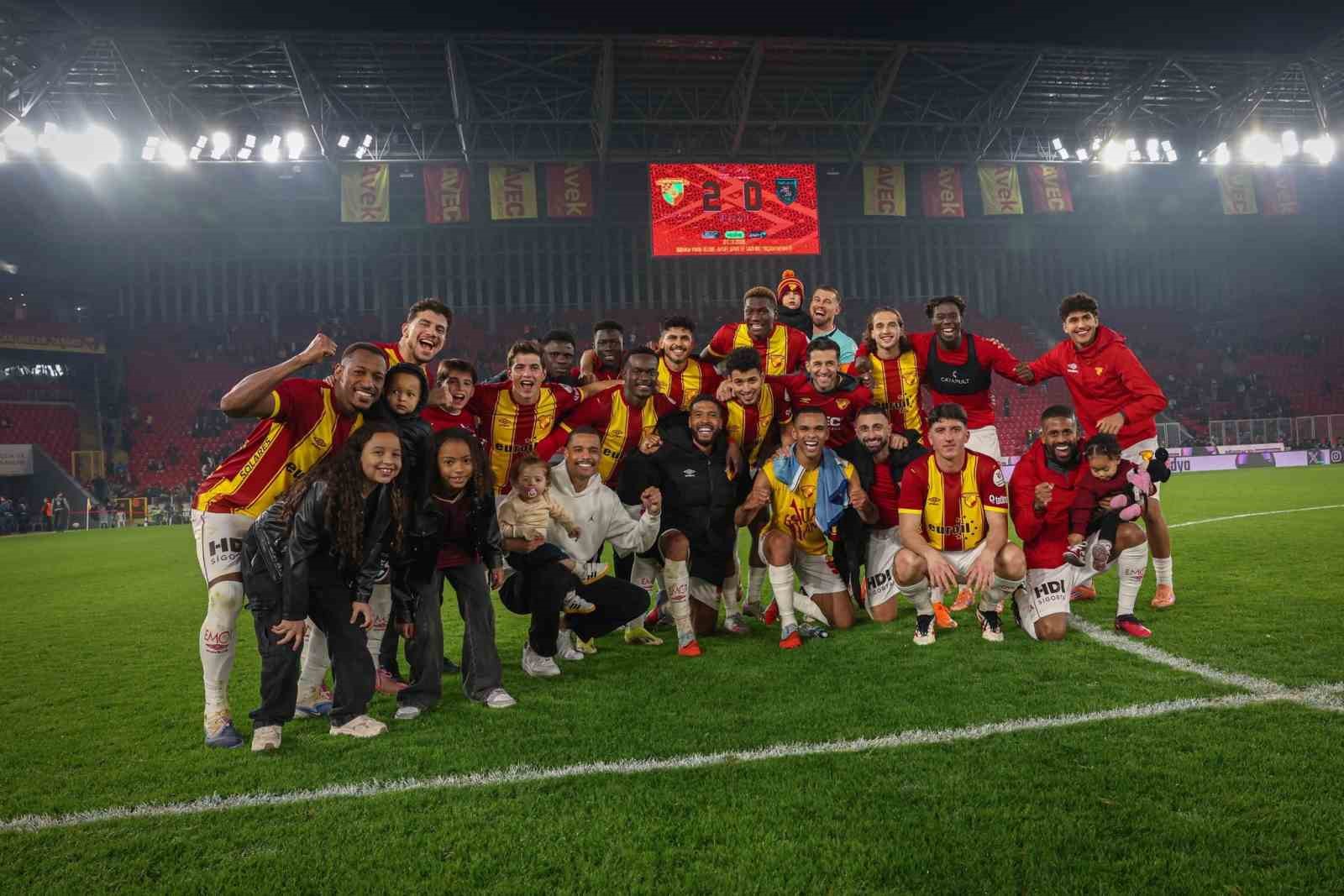 goztepe devreyi avrupa hattinda tamamladi 1 tffOpf8a