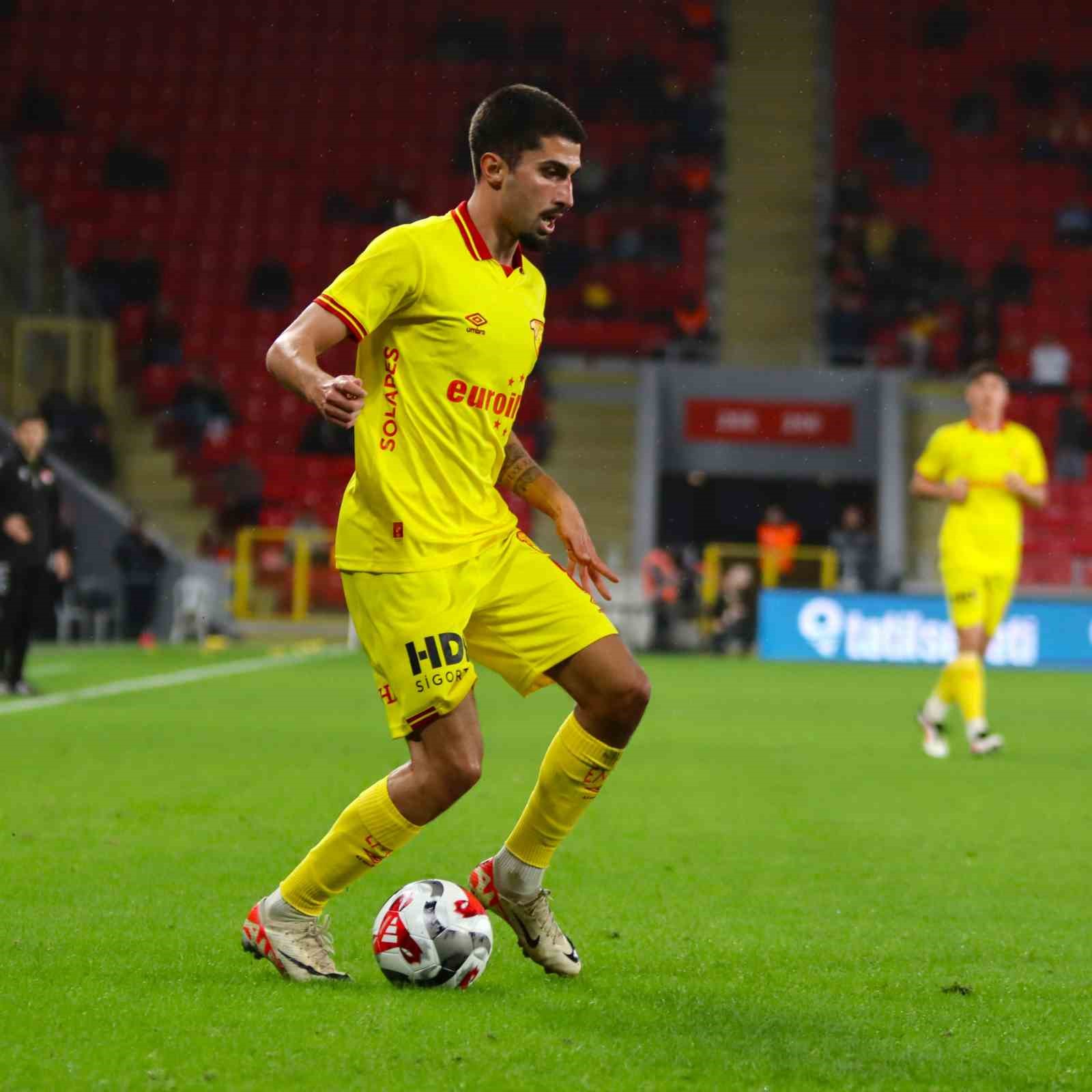 goztepe hazirlik macinda galip geldi 2 2lgyb6ZF