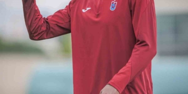 goztepe-trabzonspor-musabakasinda-gozler-gol-krali-paul-onuachuda-olacak-EnDIgxqv.jpg