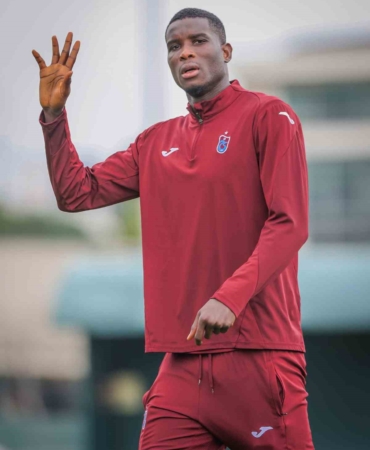 goztepe-trabzonspor-musabakasinda-gozler-gol-krali-paul-onuachuda-olacak-EnDIgxqv.jpg