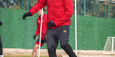 goztepe-yeni-transferlerinden-henuz-skor-katkisi-alamadi-E2jdEqgC.jpg