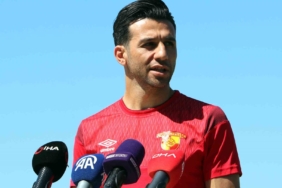 goztepede-ismail-koybasi-futbolu-birakti-NEVFKqO3.jpg