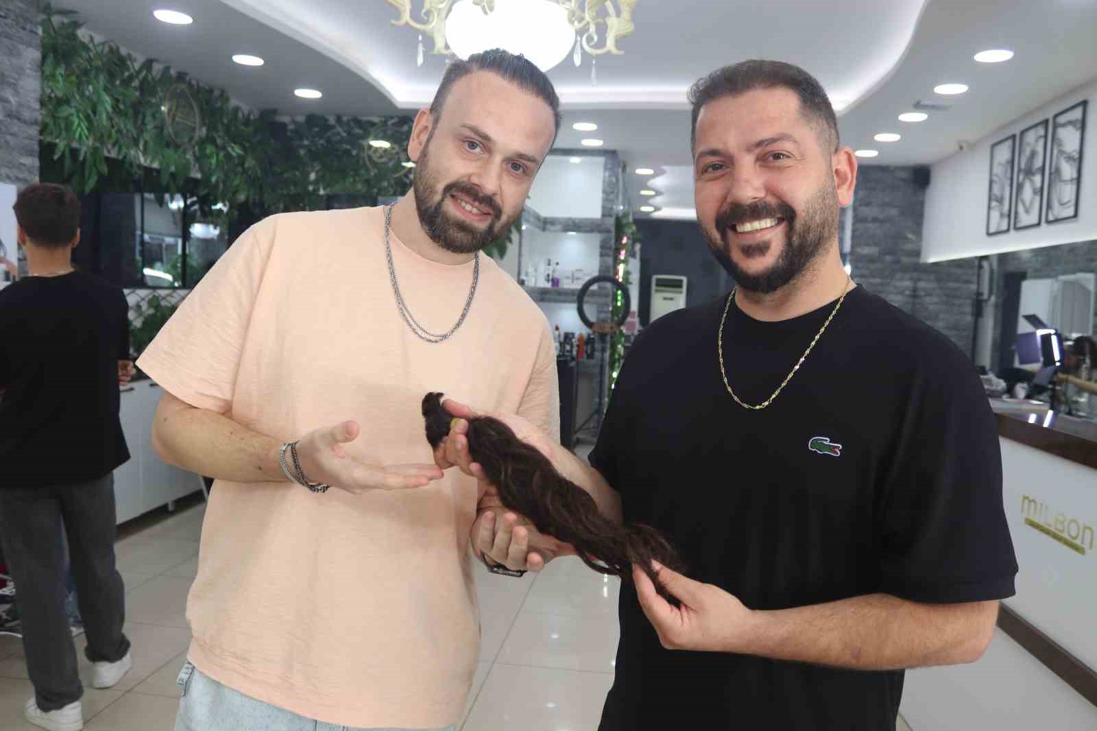 Gözü gibi koruduğu saçlarını kanser hastası çocuklar için kesti 9 gozu gibi korudugu saclarini kanser hastasi cocuklar icin kesti 5