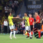 greenwood-ilk-kez-fenerbahce-formasi-giydi-r6PzvIvg.jpg