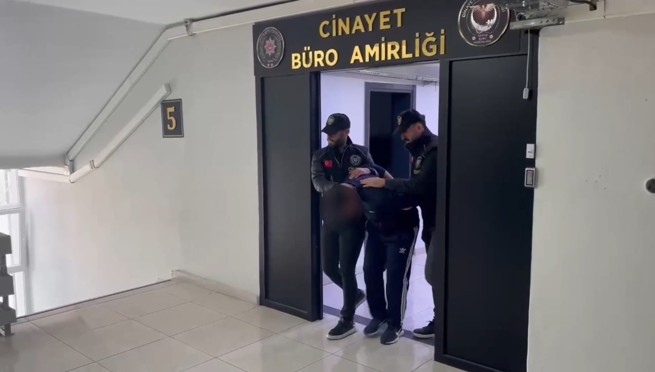gulbenin sokak ortasinda olduruldugu cinayete iliskin manzaralar ortaya cikti 5 y95WZDVU