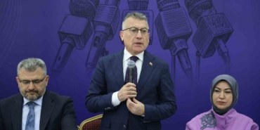 guler-gundemlerinde-af-olmadigini-acikladi-v8ByO3Yr.jpg