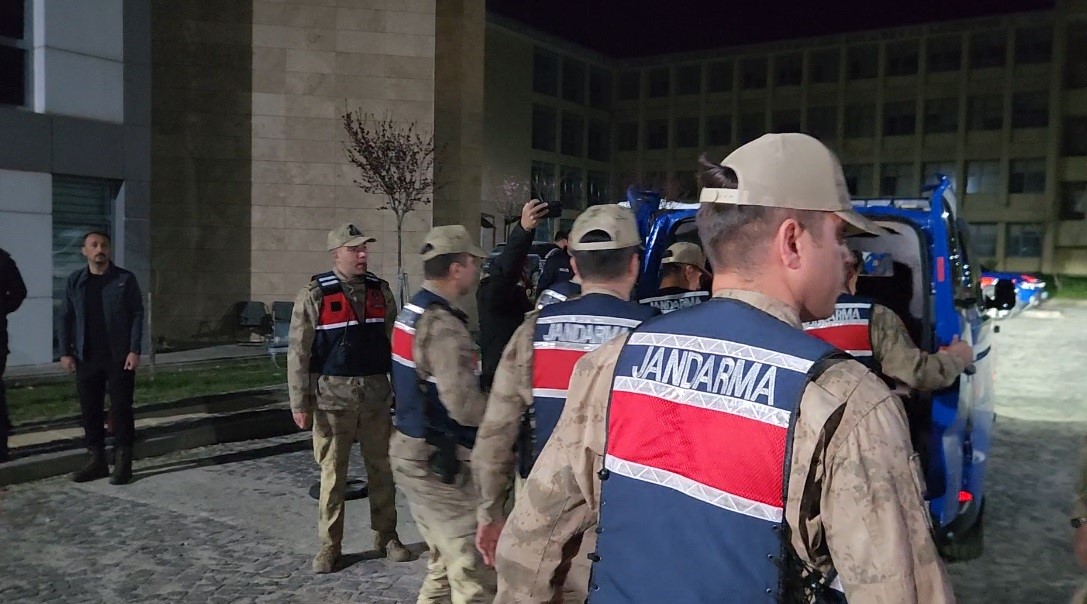 gulistan doku sorusturmasinda 2 tutuklu cezaevine sevk edildi 0 FrNV94mF