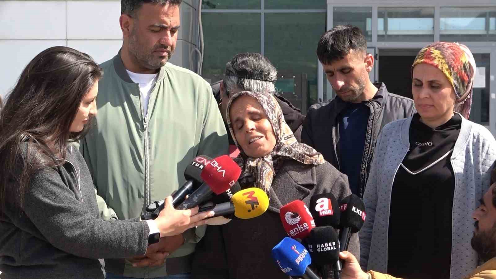 gulistan dokunun annesi bedriye doku kizimin kemiklerini ve mezarini istiyorum 0 aAfLkfEJ
