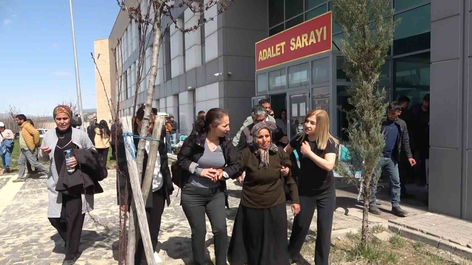 gulistan dokunun annesi bedriye doku kizimin kemiklerini ve mezarini istiyorum 2