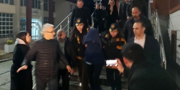 gullunun-kizi-gulter-annemi-ben-kesinlikle-oldurmedim-masumum-uYG73kCp.jpg