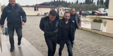 gullunun-kizinin-eski-nisanlisi-kervan-eminoglu-adliyeye-sevk-edildi-M6jRbVMm.jpg
