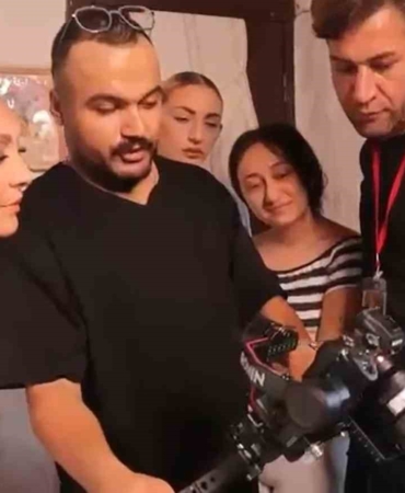 gullunun-olumuyle-ilgili-kizi-hakkinda-kan-donduran-iddialar-RCCQeyCx.jpg