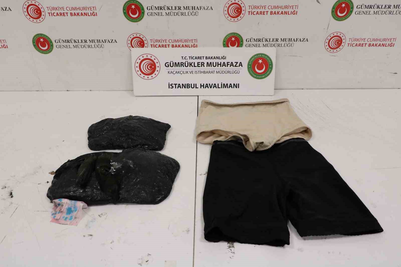Gümrük Muhafaza ekipleri, 4 ayda 34,2 milyar lira değerinde kaçak eşya ve uyuşturucu ele geçirdi 5 gumruk muhafaza ekipleri 4 ayda 342 milyar lira degerinde kacak esya ve uyusturucu ele emlzXHTI