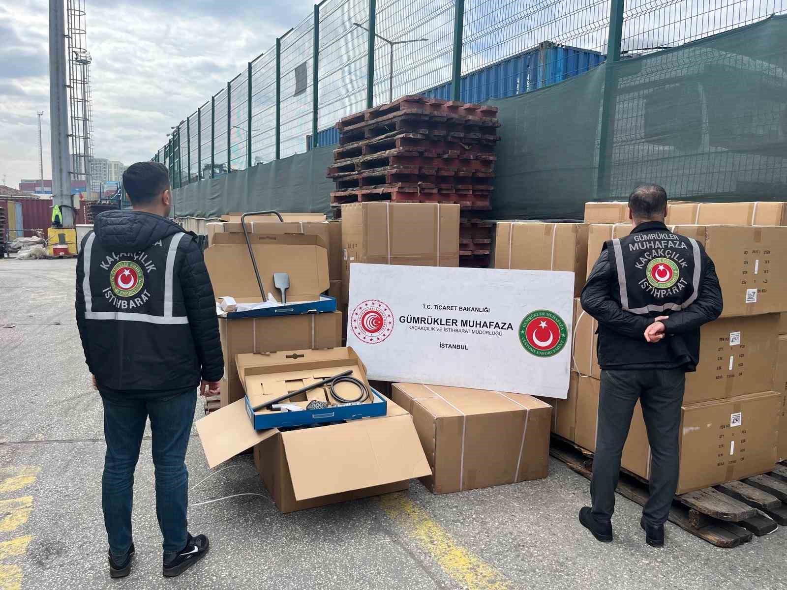 Gümrük Muhafaza ekipleri, 4 ayda 34,2 milyar lira değerinde kaçak eşya ve uyuşturucu ele geçirdi 4 gumruk muhafaza ekipleri 4 ayda 342 milyar lira degerinde kacak esya ve uyusturucu ele mCjfM3Ib