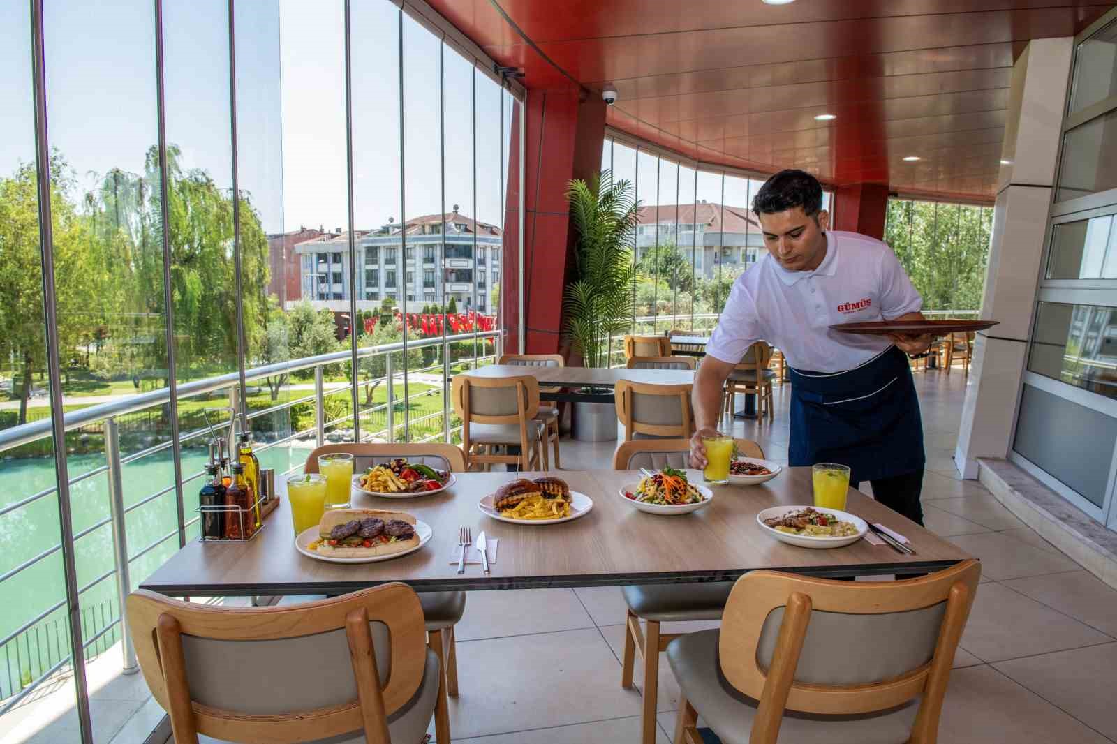 gumus sosyal tesisi esenyurtlulari agirliyor 3 hMz3muSe