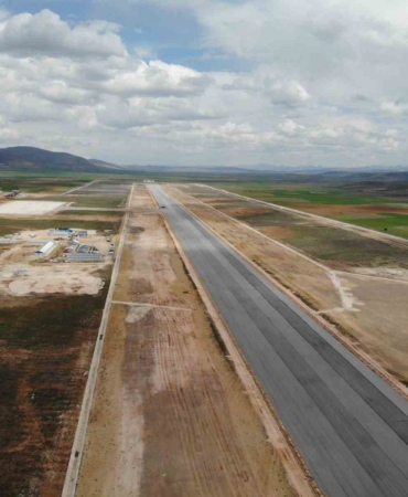 gumushane-bayburt-havalimaninda-calismalar-suruyor-QWPknjQj.jpg