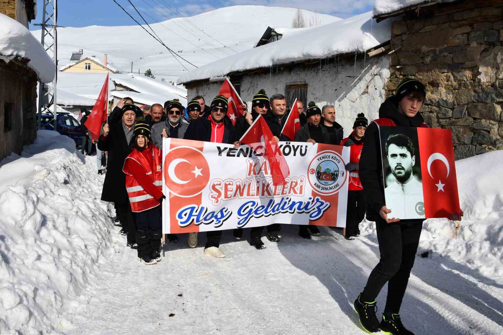 gumushanede 33 kar voleybolu senligi ahmet calik anisina duzenlendi 5 EmEqv8Iu
