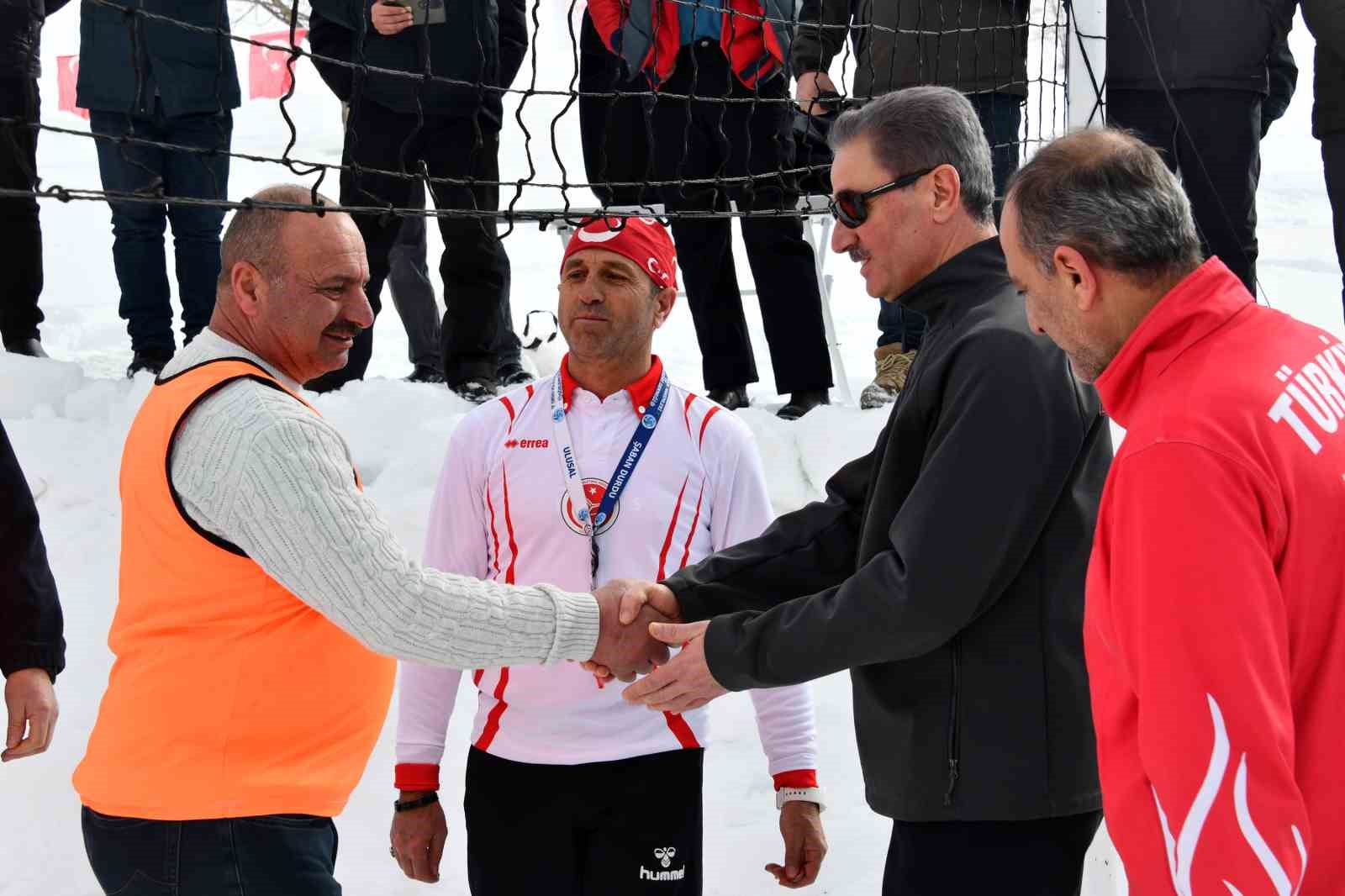 gumushanede 33 kar voleybolu senligi ahmet calik anisina duzenlendi 9 u7zEe3ZH