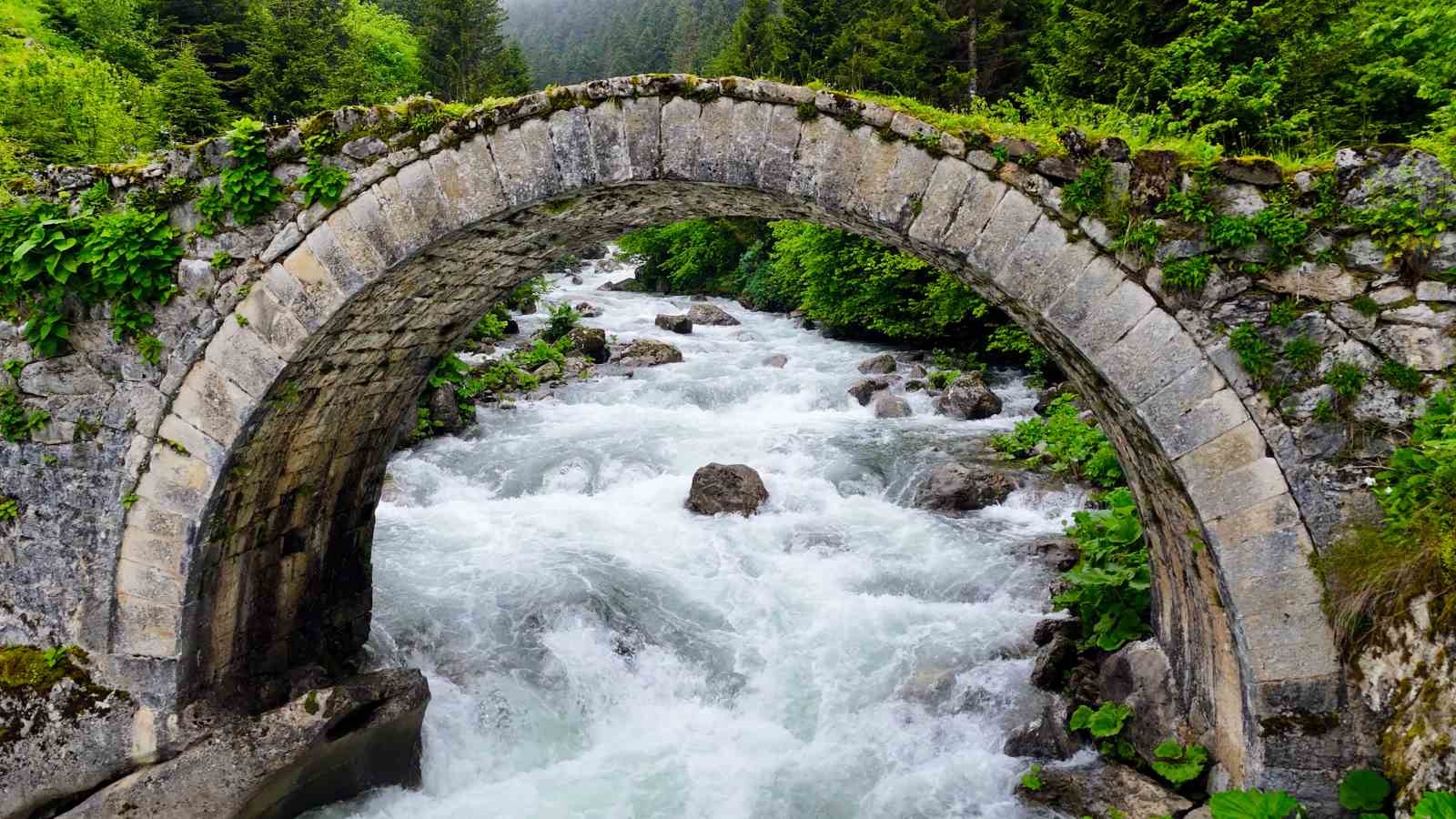 gumushanede doganin tarihle kucaklastigi yer santa vadisi 5 cuLiDsSh