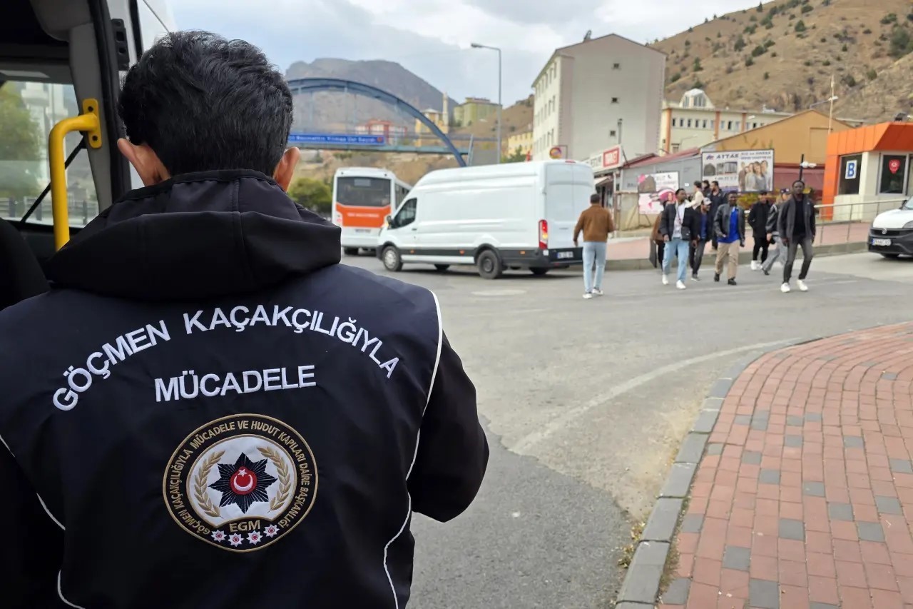 gumushanede duzensiz gocle mucadele denetimleri sikilastirildi 0 eZ3OpZ9c