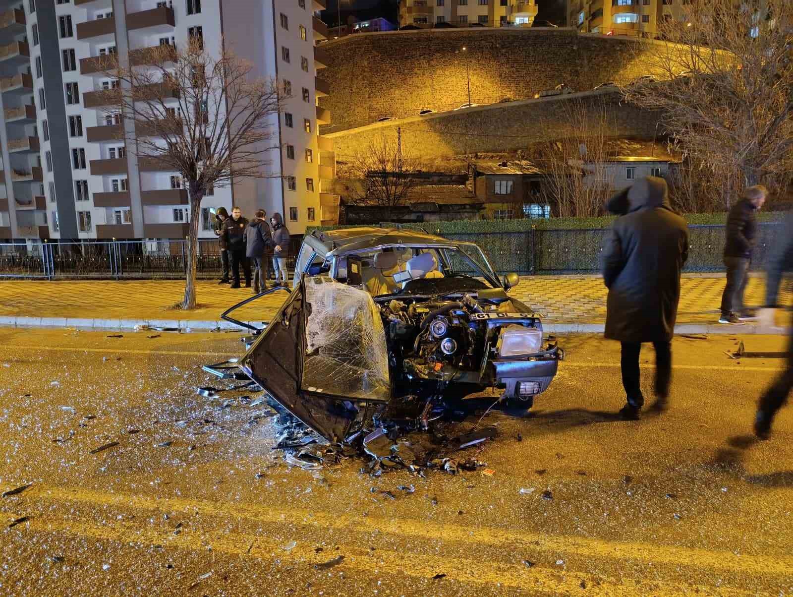 gumushanede iftara dakikalar kala feci kaza 1 olu 3 yarali 3 AIPkJpcl